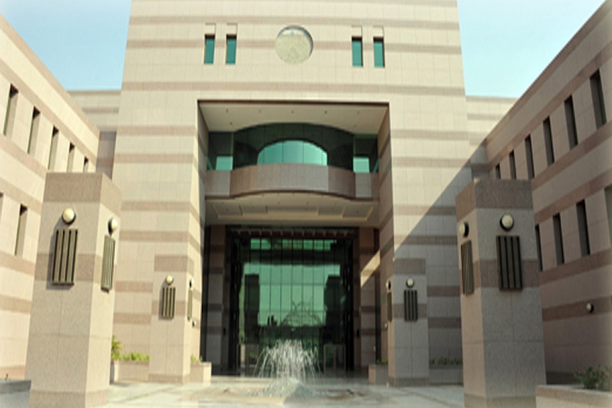 المنح الدراسية جامعة الملك عبد العزيز
