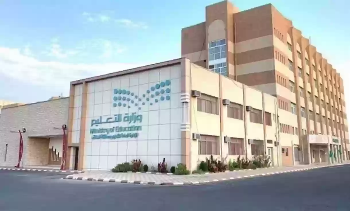 مدير إدار تعليم الرياض يوضح كيفية استعداد مدارس العاصمة للفصل الجديد