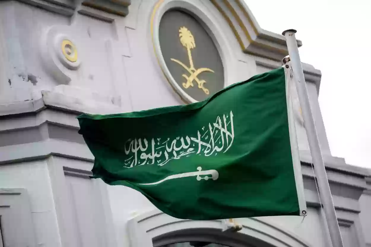 بأمر ملكي | الحكومة السعودية تعلن صرف راتبين قبل رمضان لهذه الفئات مع المكرمة الملكية