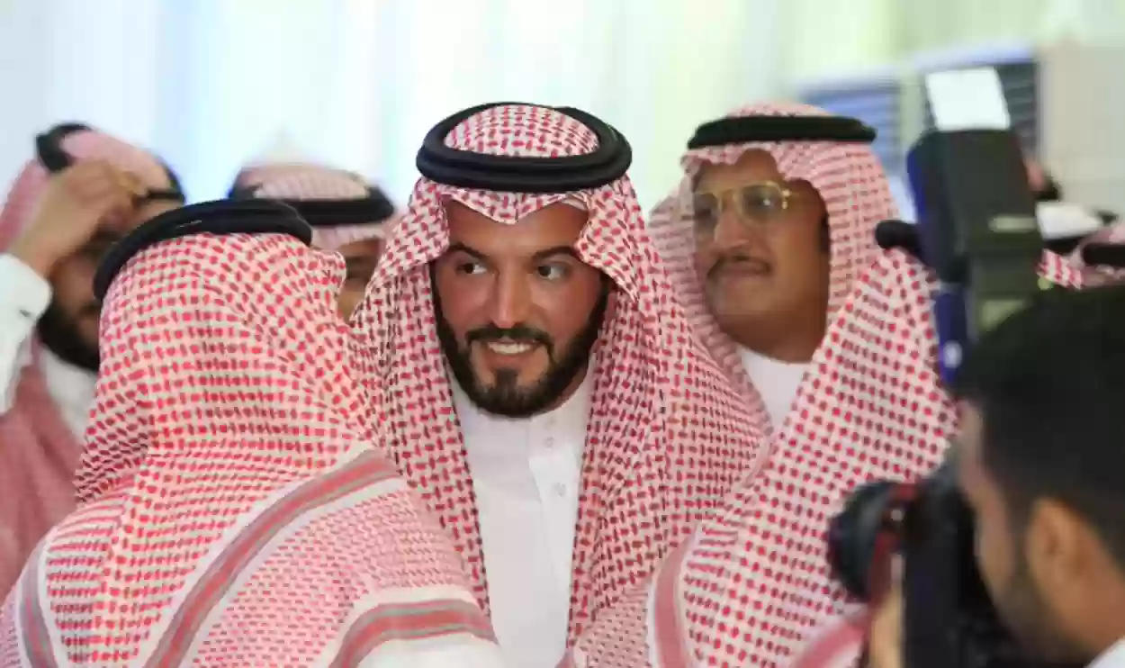 رئيس الهلال السعودي يفجر مفاجأة